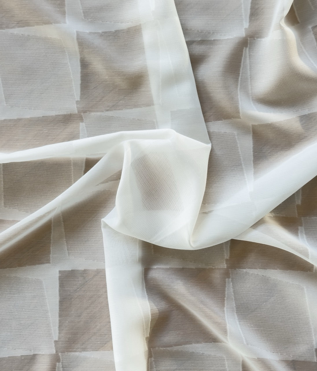 TIARE - Vorhang nach Mass