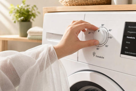 Gardinen waschen: Welche Temperatur passt?