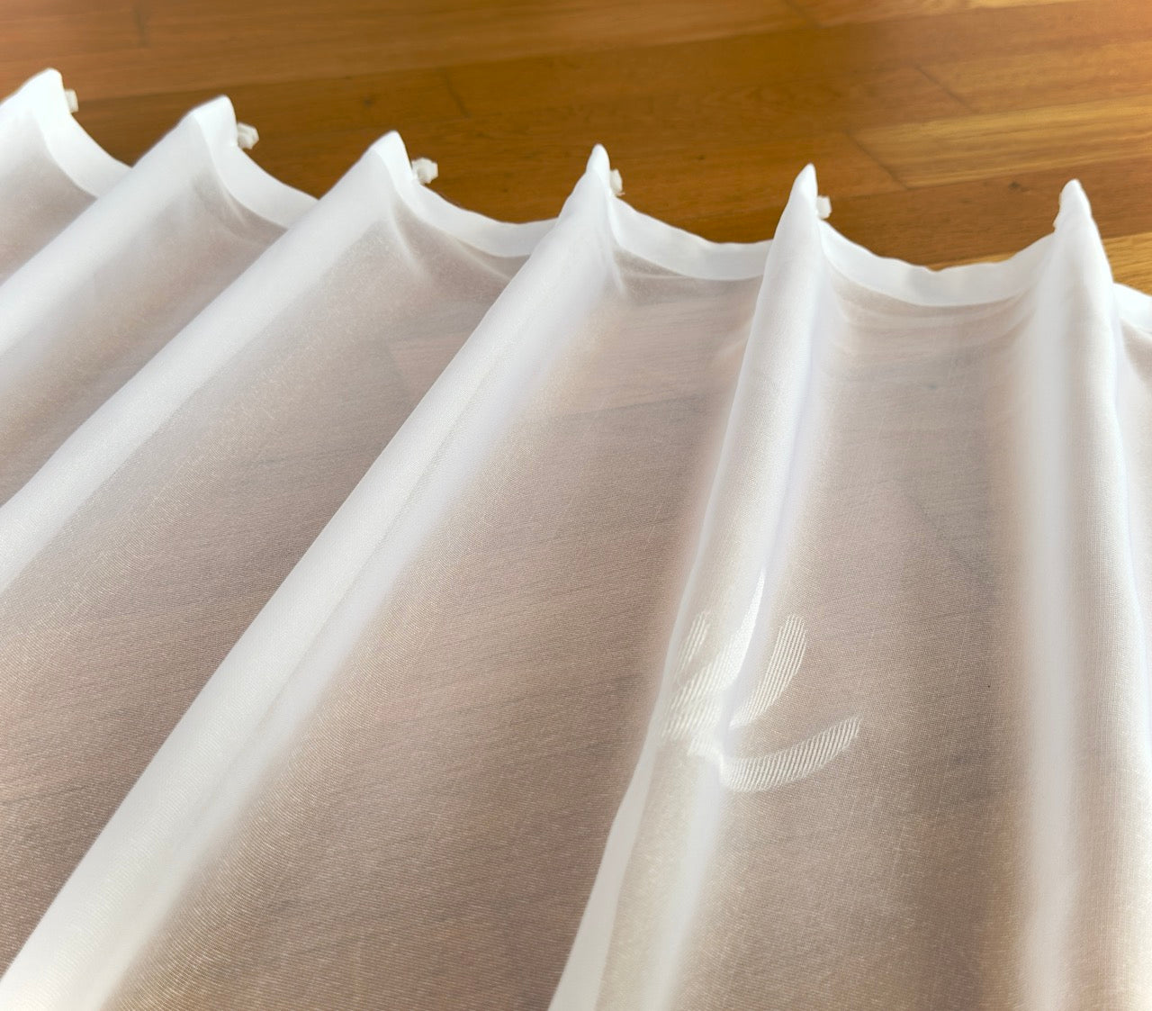 Stoffmuster FUCHSIE - Vorhang nach Mass