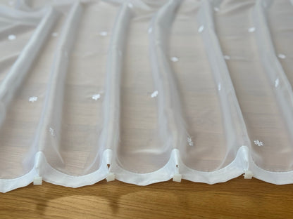 Stoffmuster MANDIRA - Vorhang nach Mass